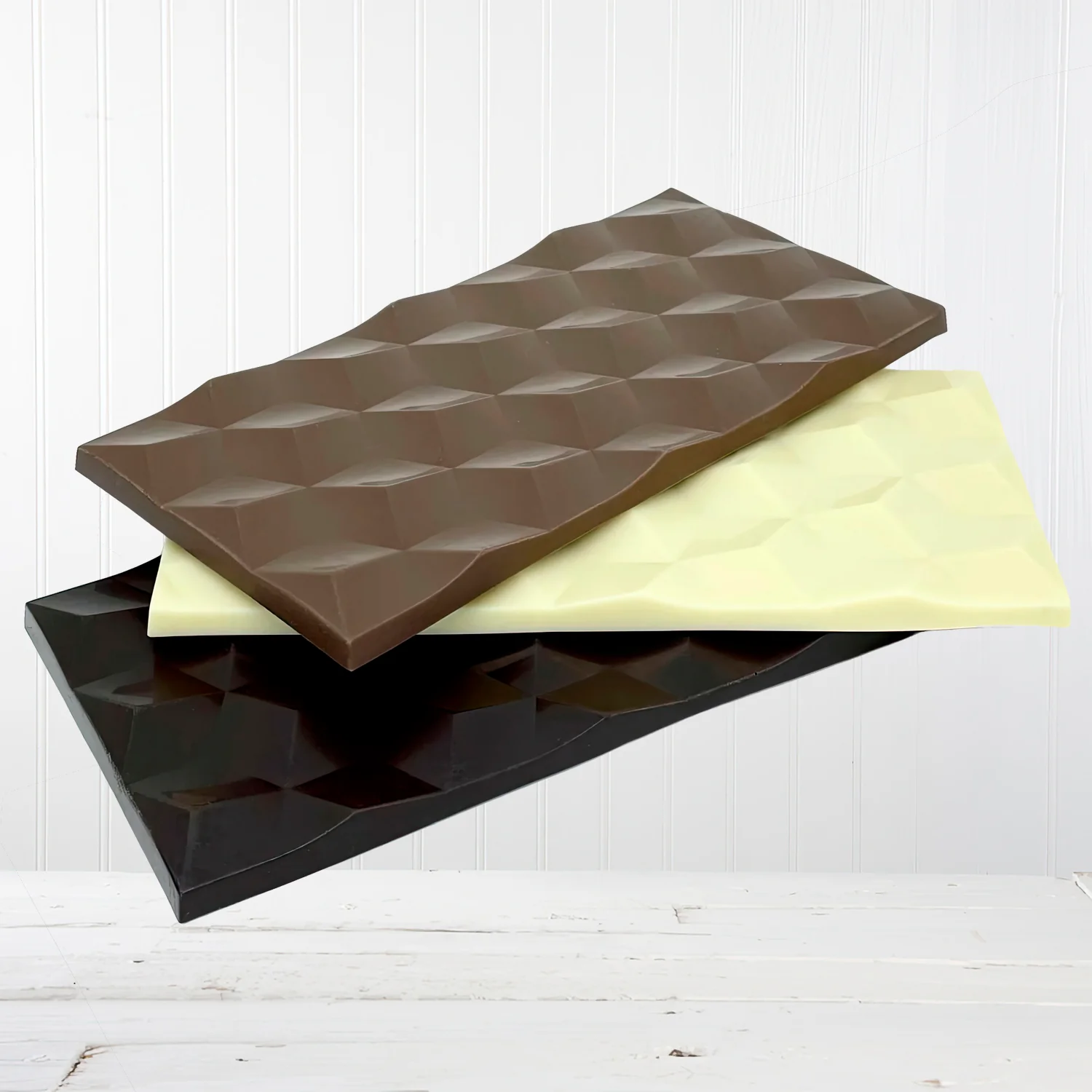Peru Single Origin 39% Milk Chocolate Bar - 2.5 oz - Image 2