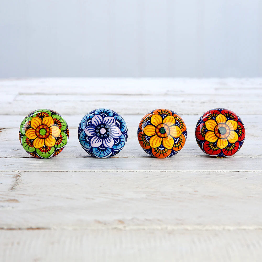 Deruta Geometric Peacock Pattern Bottle Stopper - Image 5