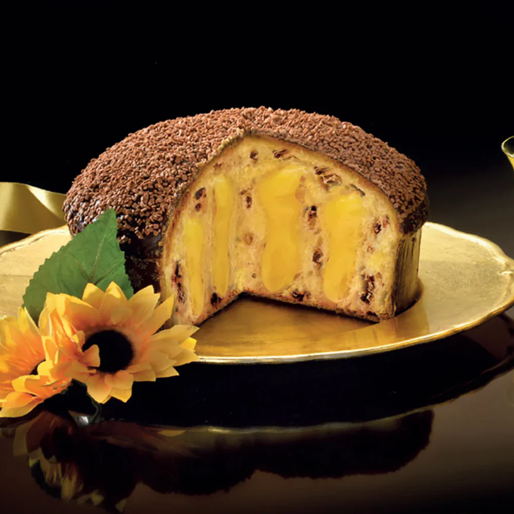 Panettone with Marsala Zabaione Cream - 2 lbs. - Image 2