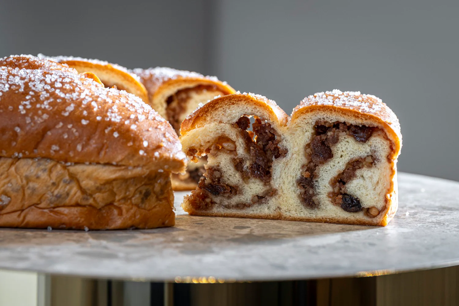 La Gubana Traditional Friuli cake - 17.6 oz - Image 2