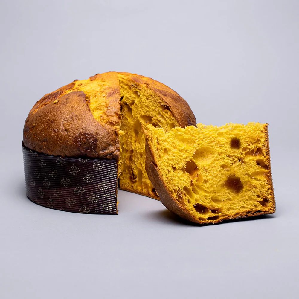 Olivieri 1882 Apricot and Salted Caramel Panettone - 26.5 oz - Image 2